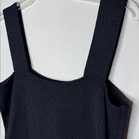 St. John Black Square Neckline Sparkle Sleeveless Top. Size Small. - Picture 6 of 6